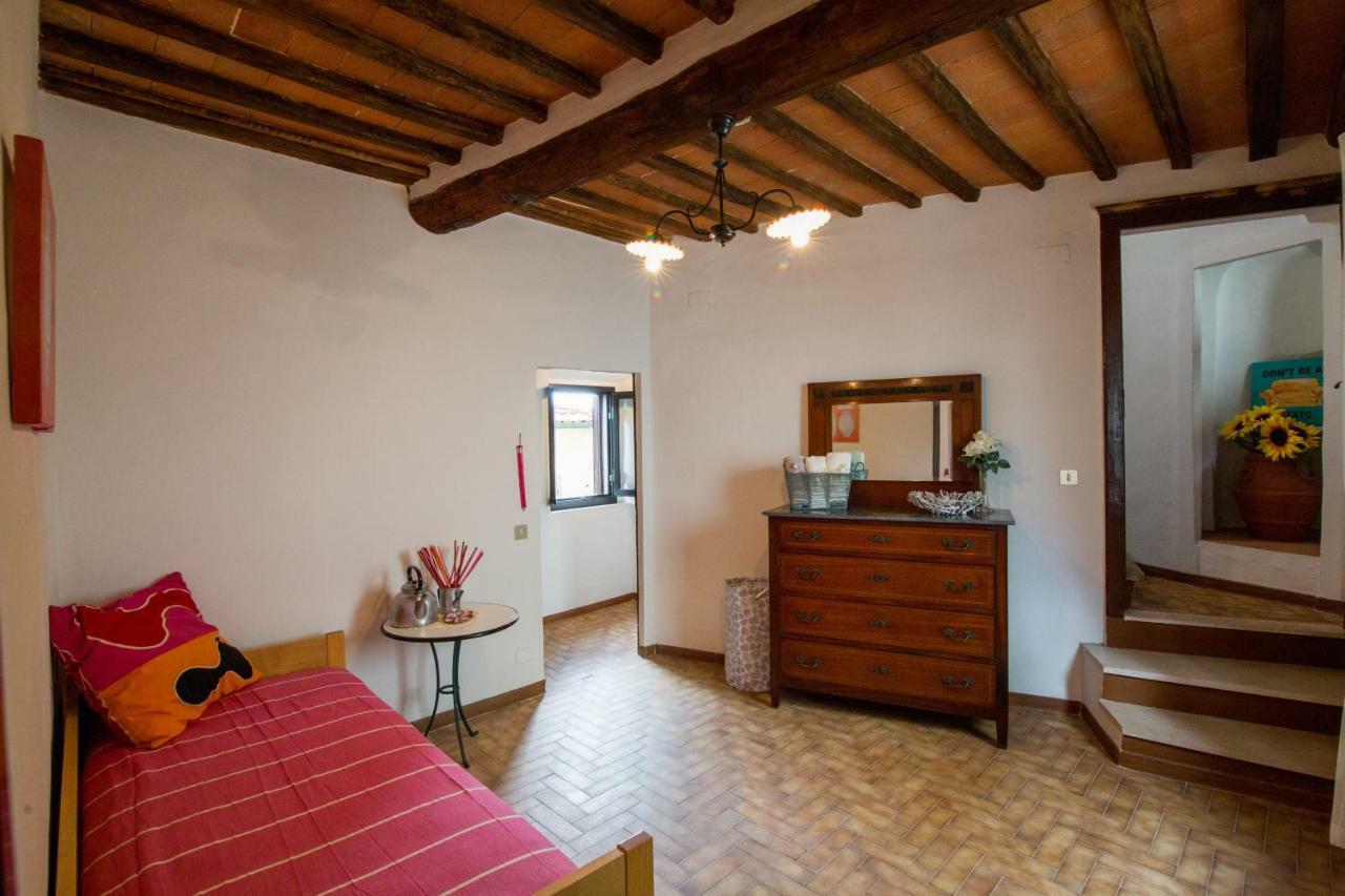 Art Rebus Tower In Tuscany Apartman Radda in Chianti Kültér fotó