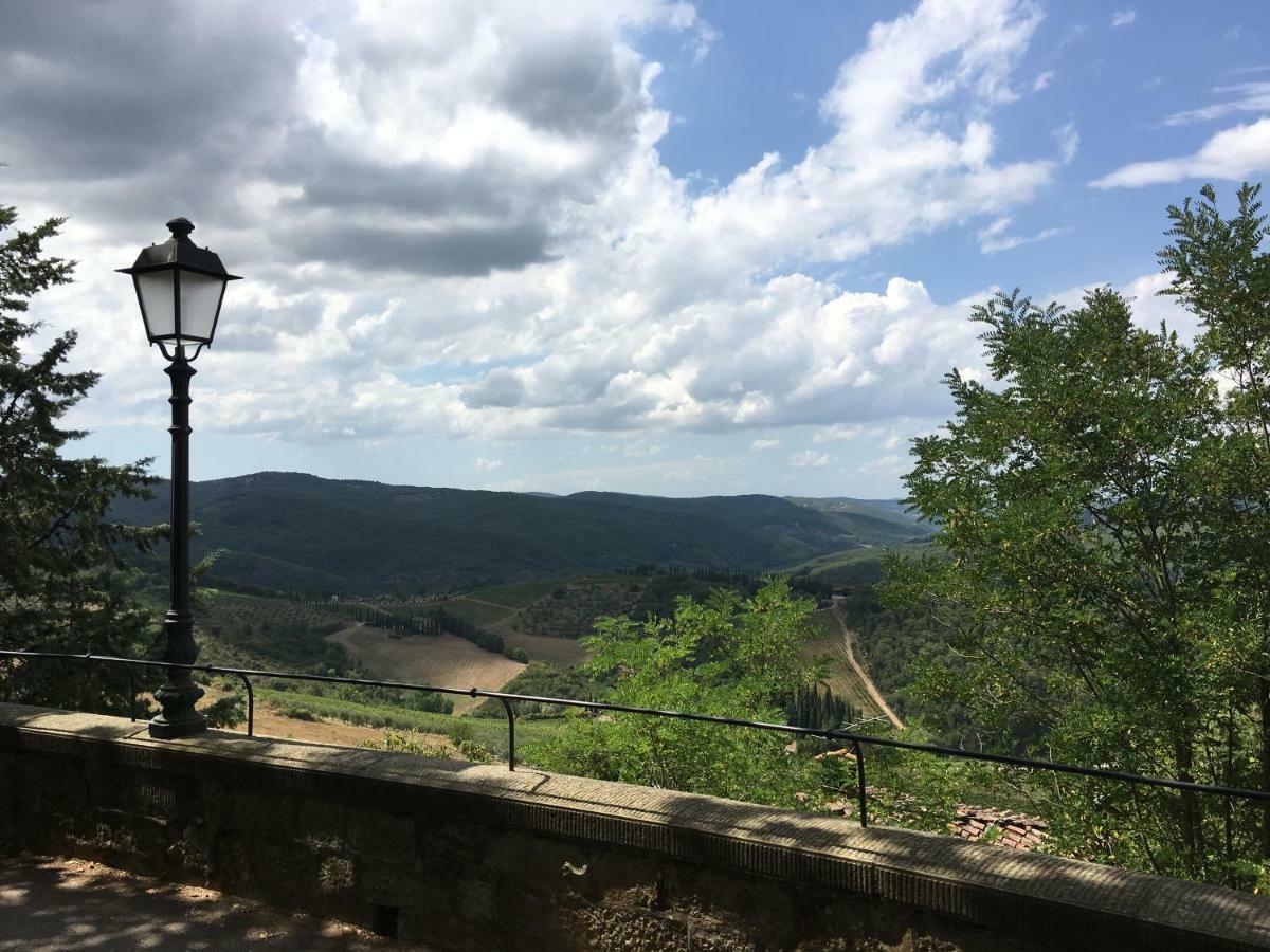 Art Rebus Tower In Tuscany Apartman Radda in Chianti Kültér fotó